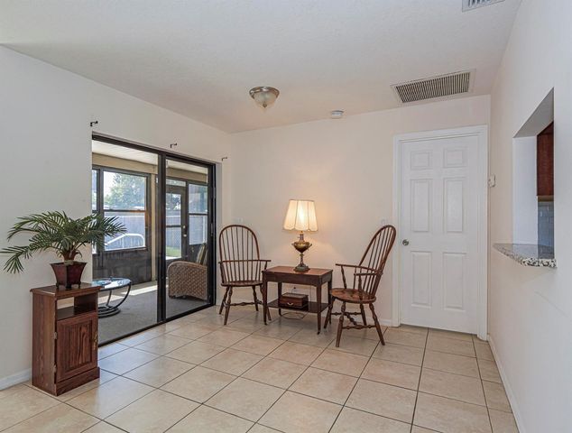 660 26TH Court, Vero Beach, FL 32962