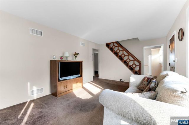 2747 Meister Avenue, Union, NJ 07083