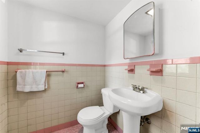 2747 Meister Avenue, Union, NJ 07083