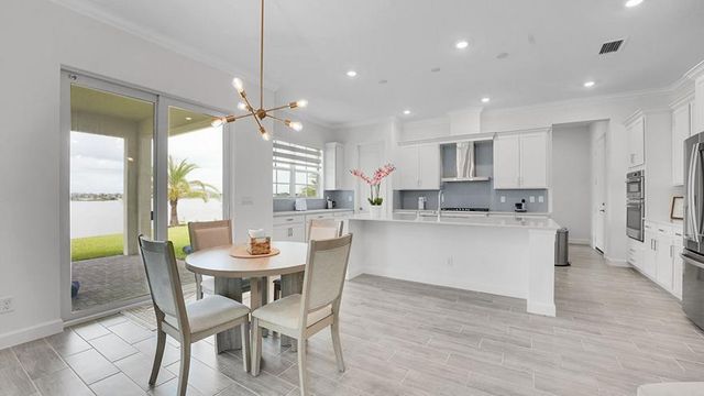 601 Hookline Circle, Loxahatchee, FL 33470