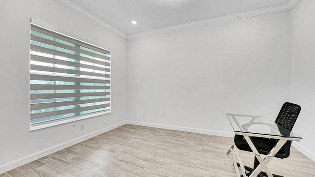 601 Hookline Circle, Loxahatchee, FL 33470