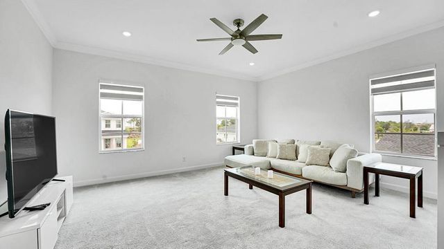601 Hookline Circle, Loxahatchee, FL 33470