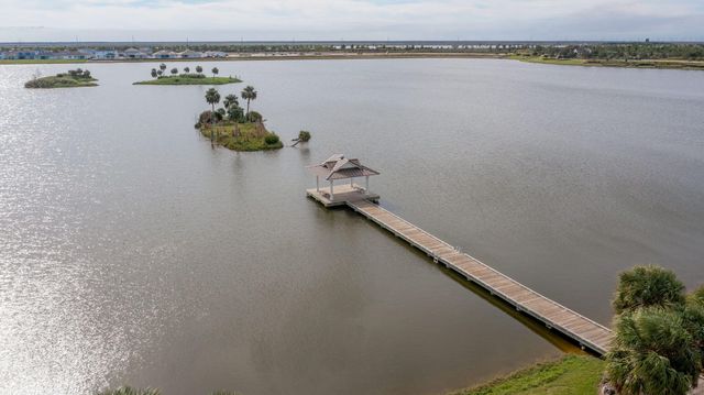 601 Hookline Circle, Loxahatchee, FL 33470