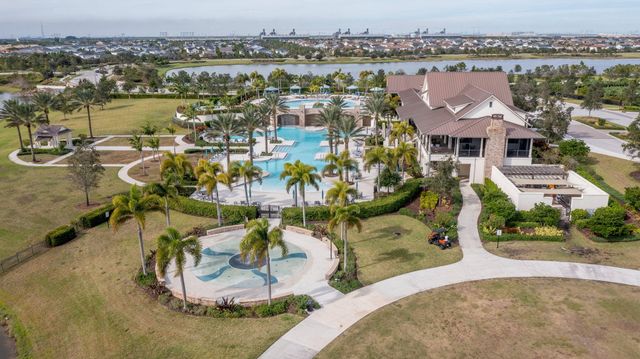 601 Hookline Circle, Loxahatchee, FL 33470