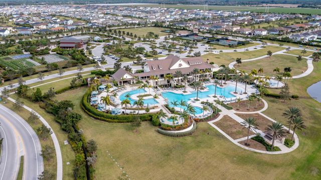 601 Hookline Circle, Loxahatchee, FL 33470