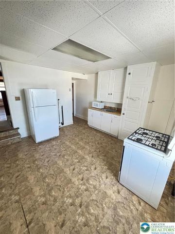 2030 Washington Avenue, Northampton Boro, PA 18067