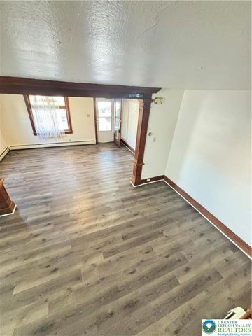 2030 Washington Avenue, Northampton Boro, PA 18067