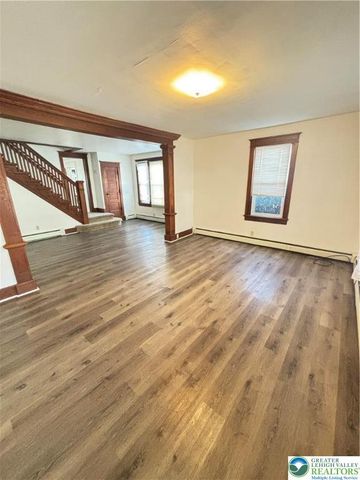 2030 Washington Avenue, Northampton Boro, PA 18067