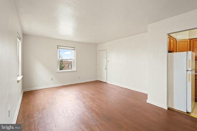 2303 S ST SE, Washington, DC 20020