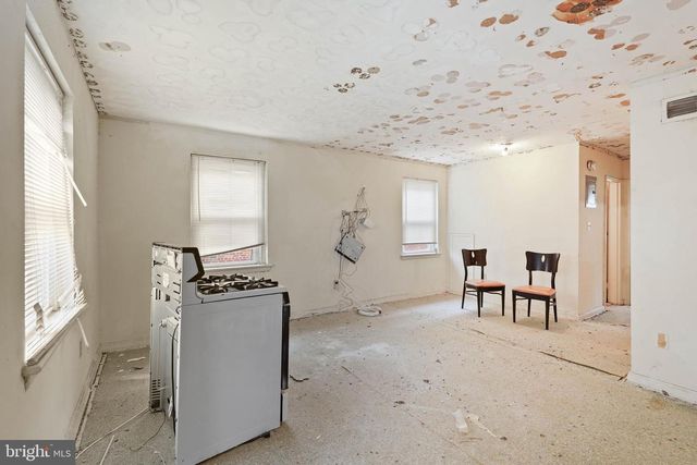 2303 S ST SE, Washington, DC 20020