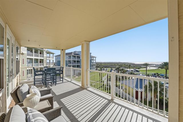 27010 Estuary Drive 203, Galveston, TX 77554