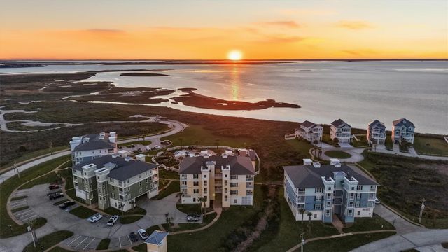 27010 Estuary Drive 203, Galveston, TX 77554