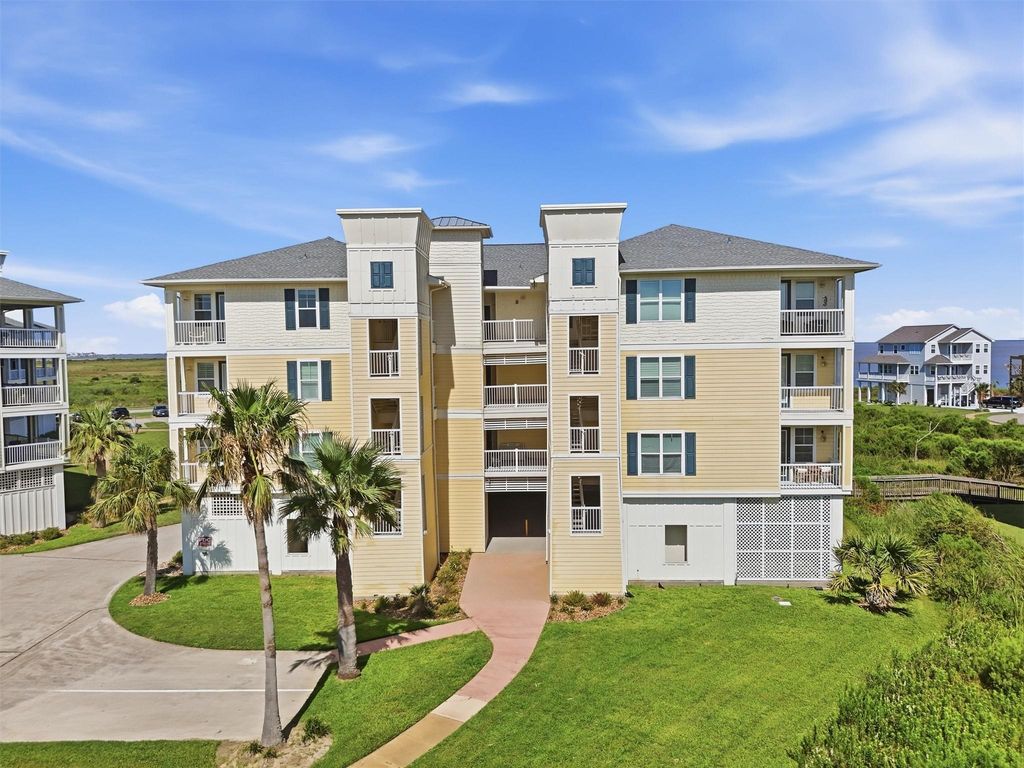 27010 Estuary Drive 203, Galveston, TX 77554