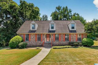 2516 FLAGSTONE CIRCLE, Hoover, AL 35226