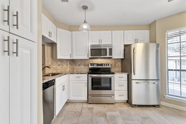 777 Custer Road 15-4, Richardson, TX 75080