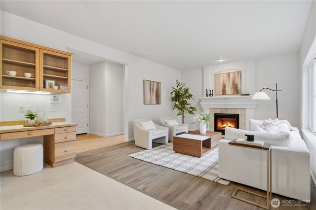 1611 242nd St SE, Bothell, WA 98021