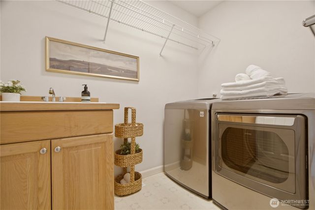 1611 242nd St SE, Bothell, WA 98021