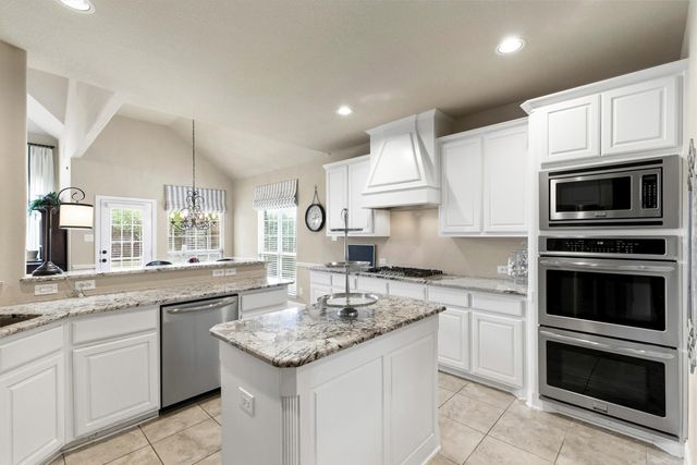 3207 Elkhart Drive, Sachse, TX 75048