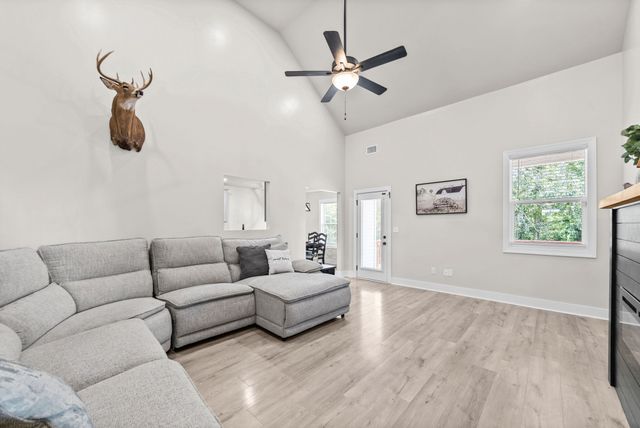 328 Wilson Hollow Rd, Dickson, TN 37055