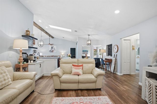 16000 SAM C ROAD, Brooksville, FL 34613