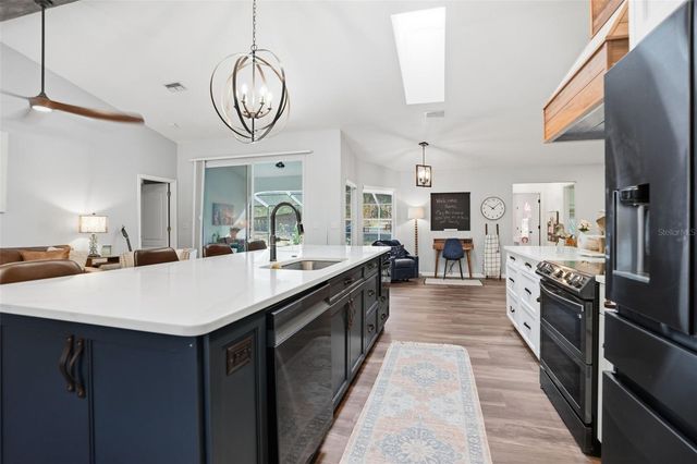 16000 SAM C ROAD, Brooksville, FL 34613