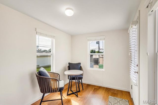5414 Lindenwood Avenue, St Louis, MO 63109
