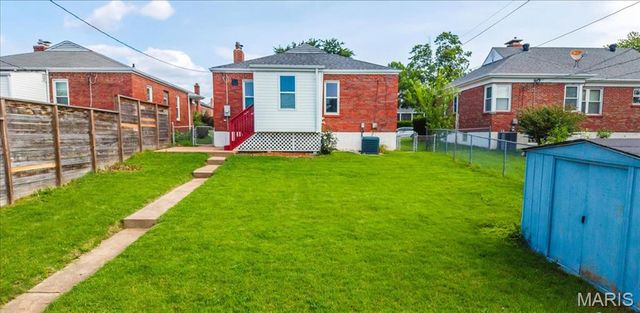 5414 Lindenwood Avenue, St Louis, MO 63109