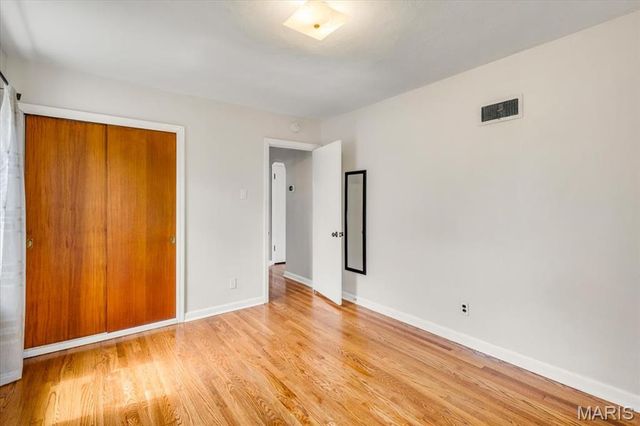 5414 Lindenwood Avenue, St Louis, MO 63109