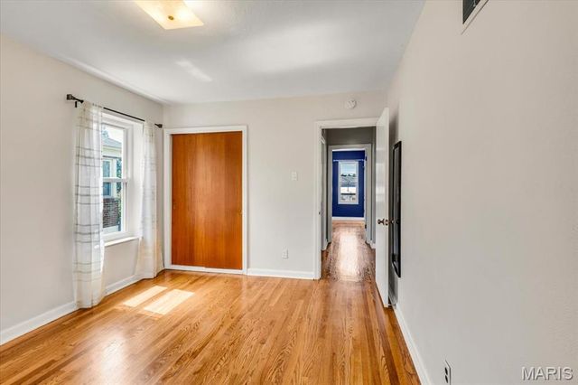 5414 Lindenwood Avenue, St Louis, MO 63109