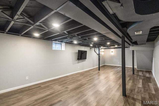 5414 Lindenwood Avenue, St Louis, MO 63109