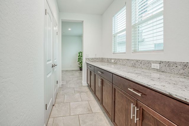 6270 W Holland Avenue, Fresno, CA 93723