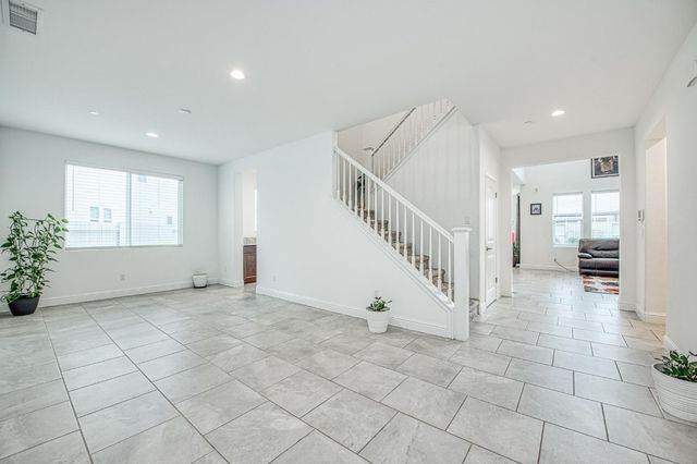 6270 W Holland Avenue, Fresno, CA 93723