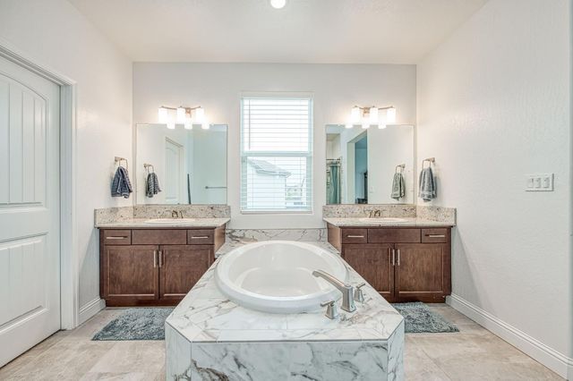 6270 W Holland Avenue, Fresno, CA 93723