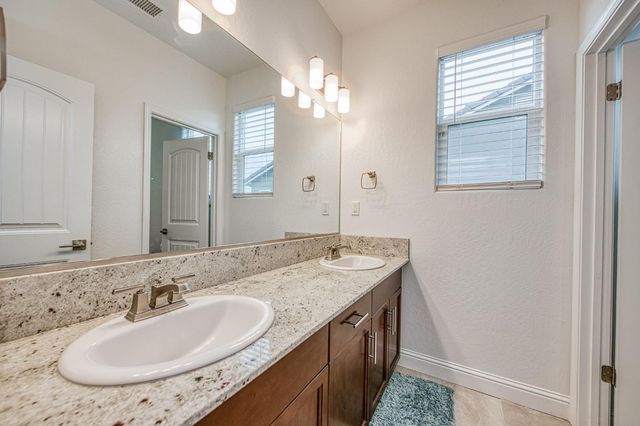 6270 W Holland Avenue, Fresno, CA 93723