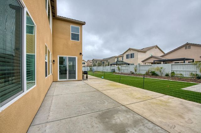 6270 W Holland Avenue, Fresno, CA 93723