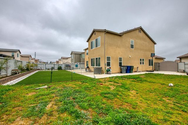 6270 W Holland Avenue, Fresno, CA 93723