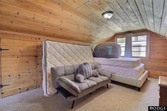 1435 N Somers Avenue, Fremont, NE 68025