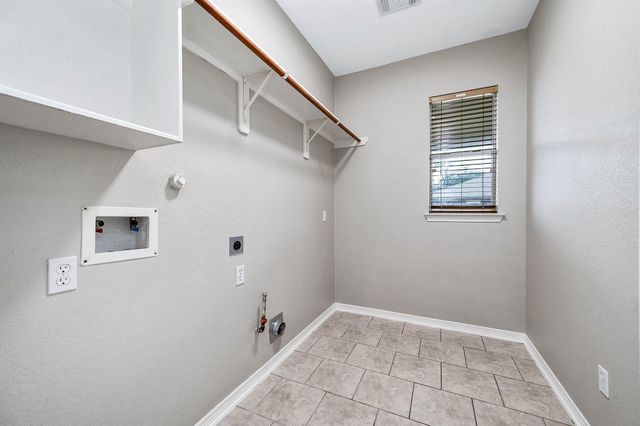 11303 Morning Cloud Drive, Pearland, TX 77584