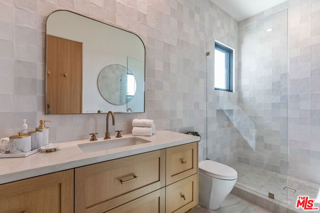 Image 22 of property listing at 6251 Ramirez Mesa Drive, Malibu, CA 90265