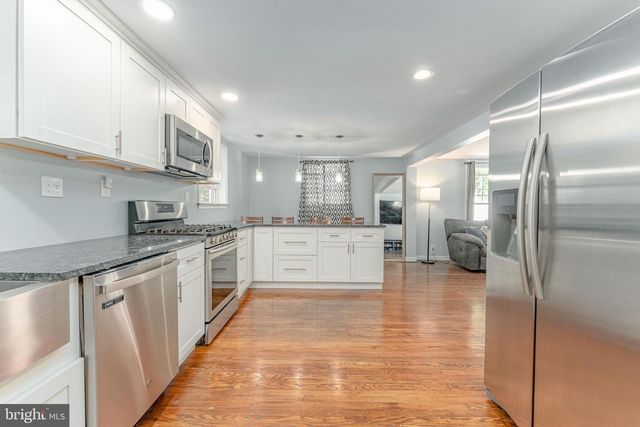 1966 MORELAND RD, Abington, PA 19001