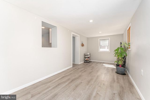 1966 MORELAND RD, Abington, PA 19001