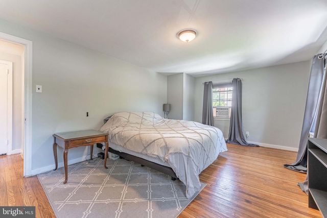 1966 MORELAND RD, Abington, PA 19001