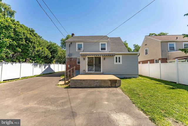 1966 MORELAND RD, Abington, PA 19001