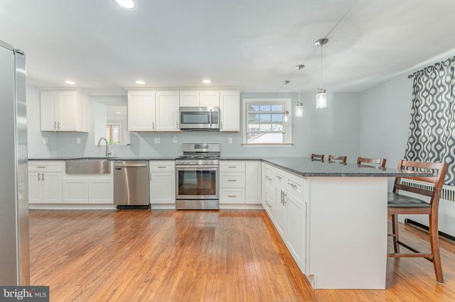 1966 MORELAND RD, Abington, PA 19001