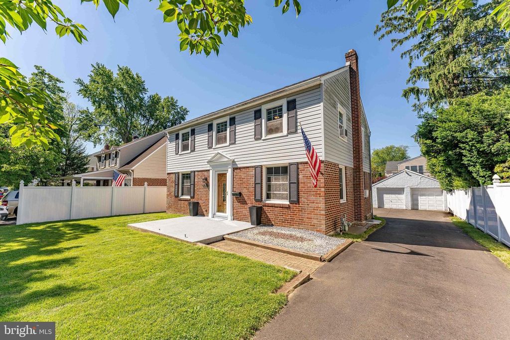 1966 MORELAND RD, Abington, PA 19001