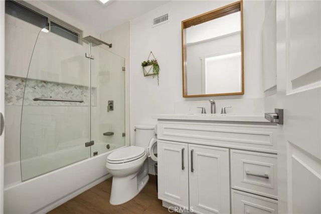 2916 E Trenton Avenue, Orange, CA 92867