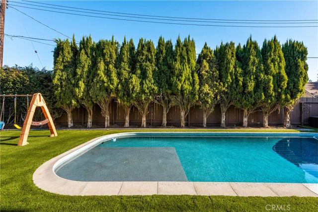 2916 E Trenton Avenue, Orange, CA 92867