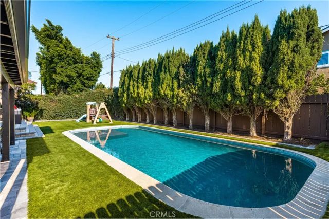 2916 E Trenton Avenue, Orange, CA 92867