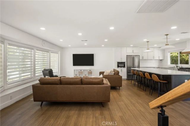 2916 E Trenton Avenue, Orange, CA 92867