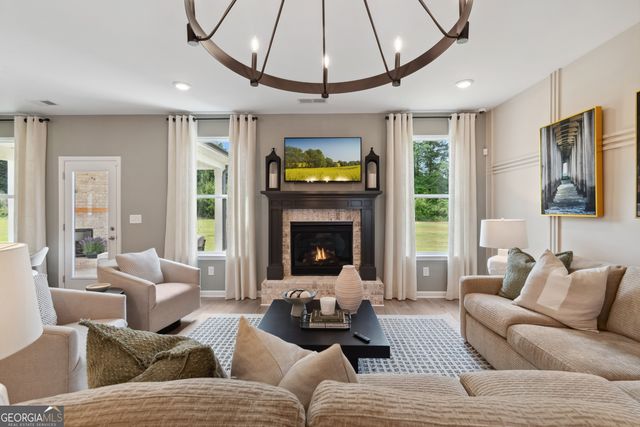 141 Dohrn Drive, Loganville, GA 30052